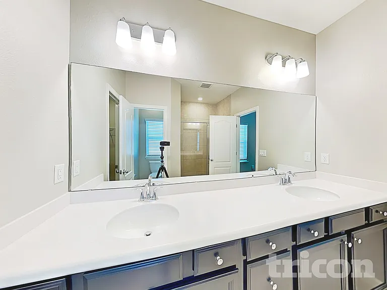10344 Pavnes Creek Dr — Photo 9