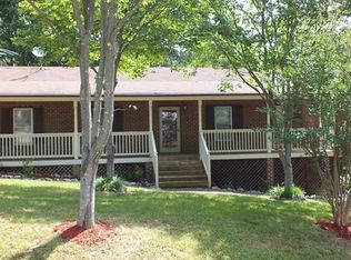 2701 McManaway Dr, Midlothian, VA 23112