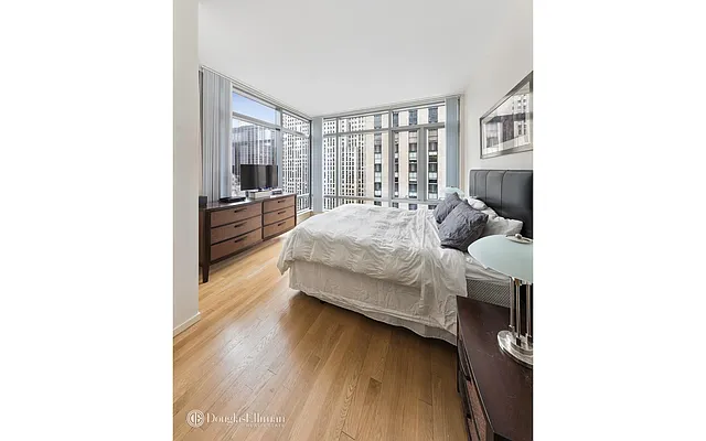 Rented by Douglas Elliman | media 58