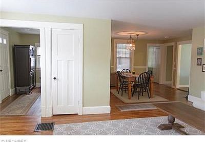 4th image of 25477 Water St