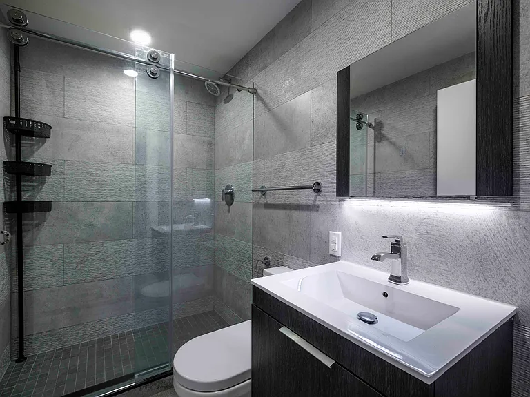 531 W 159th St #2C — Photo 6