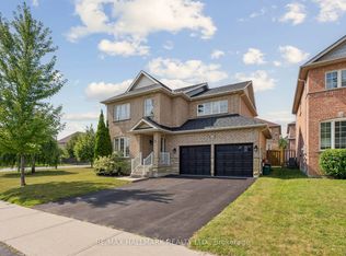 197 Aspenwood Dr, Newmarket, ON L3X 2X4