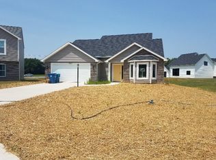 2294 Rittenhouse Pl, Huntertown, IN 46748