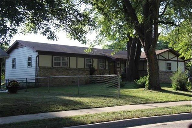 2nd image of 1441 S Estate Ave