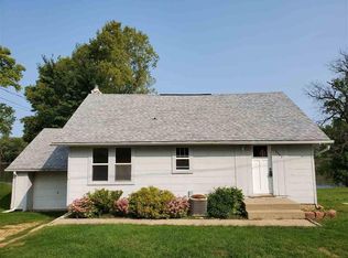 7552 N River Rd, Byron, IL 61010