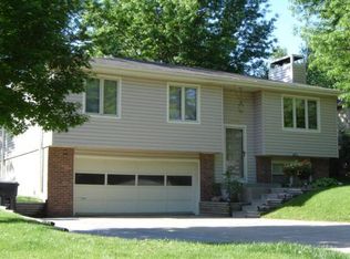 2331 Camelot Ct, Lincoln, NE 68512