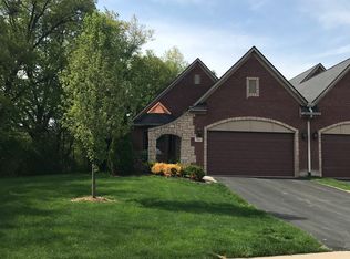 9811 Nature Valley Dr, Brighton, MI 48114