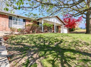 1250 Hyannis Dr, Saint Louis, MO