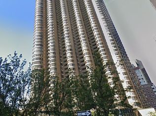 330 E 38th St APT 17M, New York, NY
