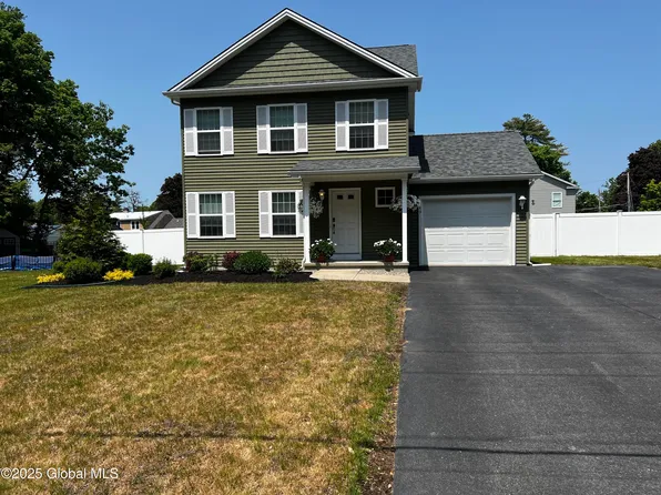 49 William Street, South Glens Falls, NY 12803