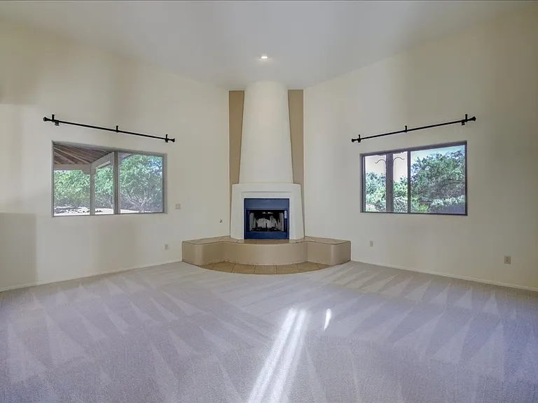 4750 N Bonanza Ave — Photo 7