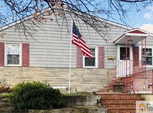 98 Lincoln Ave, Colonia, NJ 07067