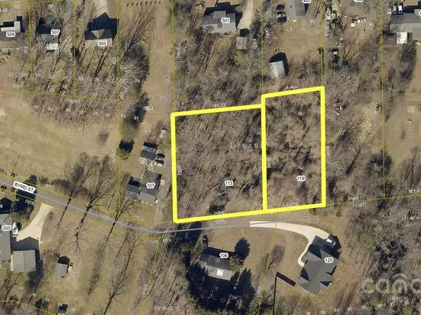 113-119 Byrd St, Morganton, NC 28655