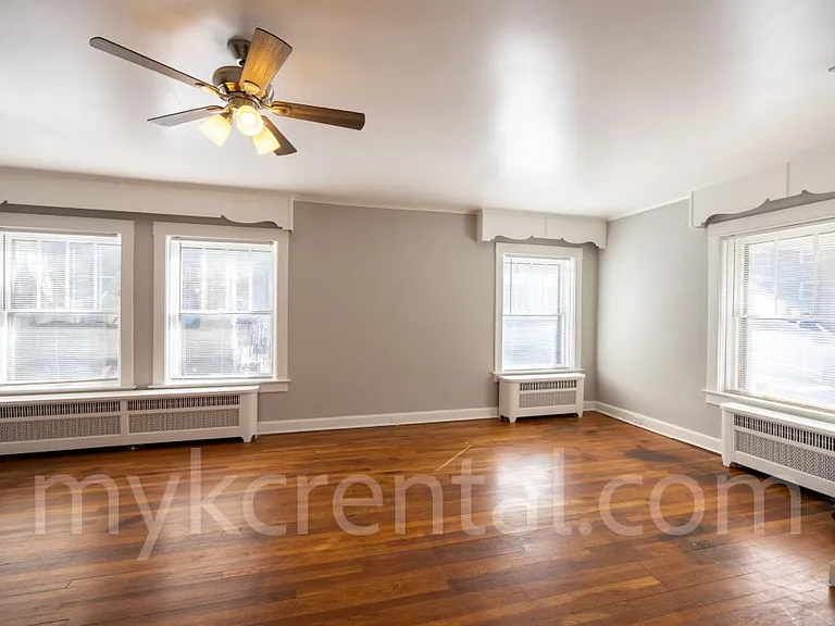 17 S 17th St — Photo 6