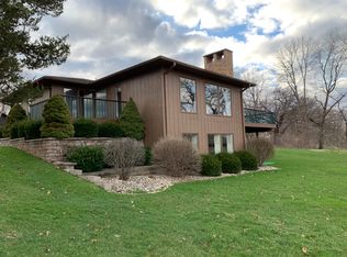 6401 Utica Ridge Rd UNIT 30, Davenport, IA 52807