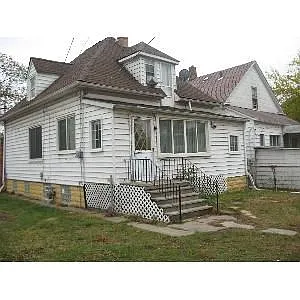 3901 Caniff St photo 1