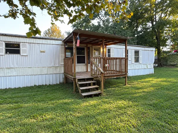 2034 Meadows Rd #2034, Morganfield, KY 42437