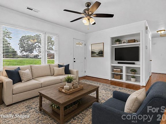 5th image of 809 Hasty Rd