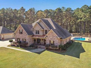 5041 Perrett Rd, Hazlehurst, MS 39083