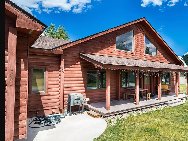 505 Snake River Dr — Photo 1