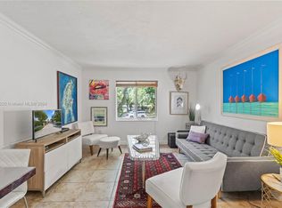 8617 SW 68th Ct APT 24, Pinecrest, FL 33156