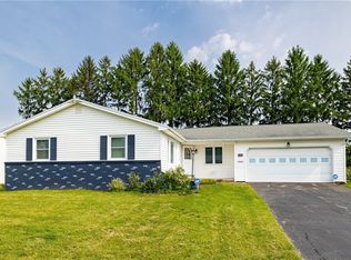 176 Kearney Dr, Rochester, NY 14617