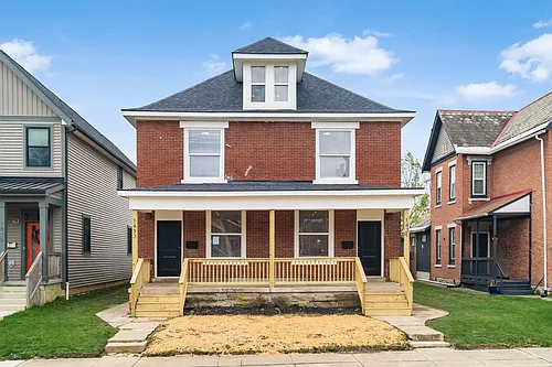 1433 Oak St Photo 1