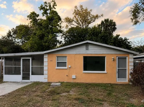 2121 33rd St, Sarasota, FL 34234