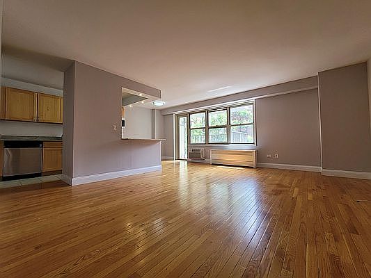 1st image of 50 W 93rd St APT 6A