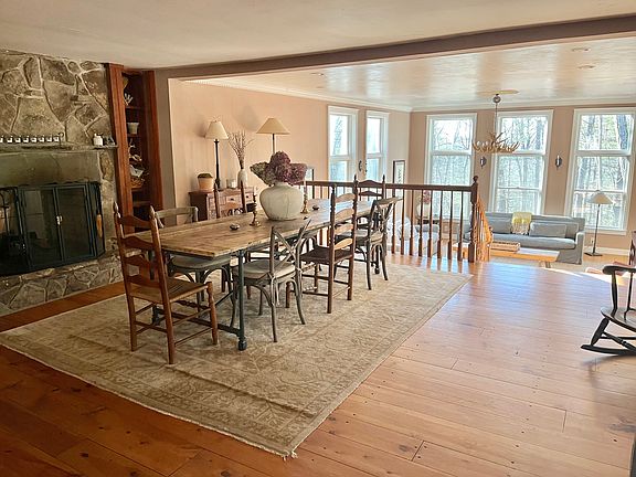 Dining room with fireplace