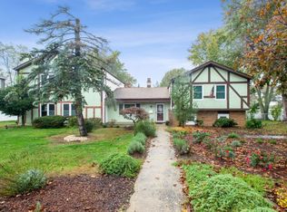 27 Harmony Ave, Middletown, NJ 07748