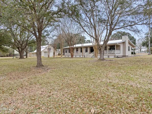 13263 Vidalia Rd, Pass Christian, MS 39571