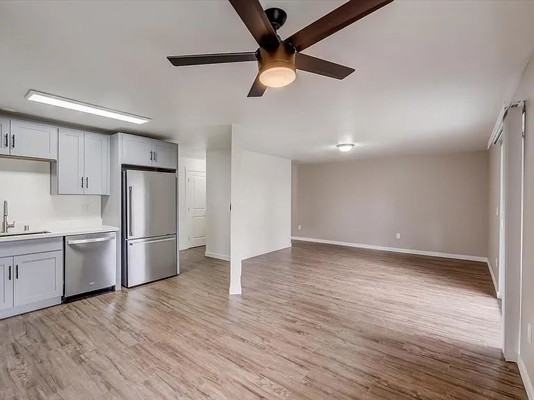 Overlook Terrace Apartments — Photo 50