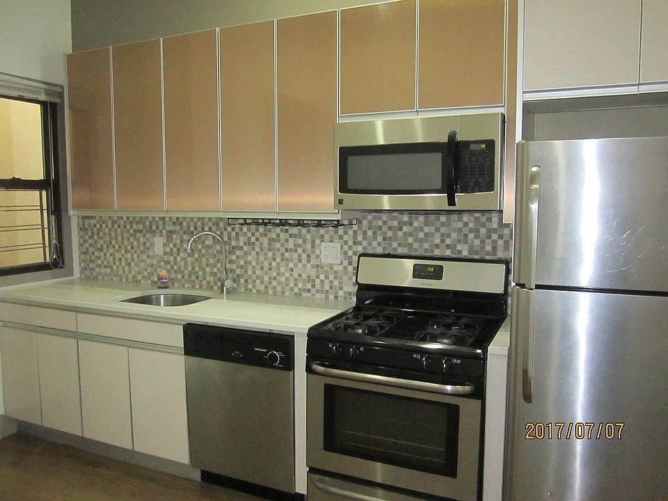 1st image of 140 Ralph Ave #5