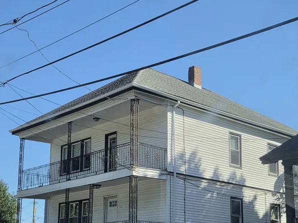 131 State Rd, Dartmouth, MA 02747