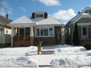 1960 S 73rd St, West Allis, WI 53219