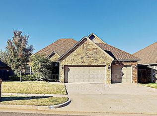 2425 NW 175th St, Edmond, OK 73012