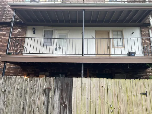 6200 Riverside Dr APT 520, Metairie, LA 70003