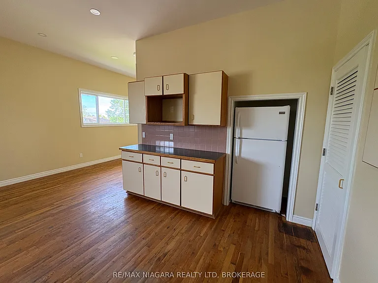350 Walden Blvd #F — Photo 3