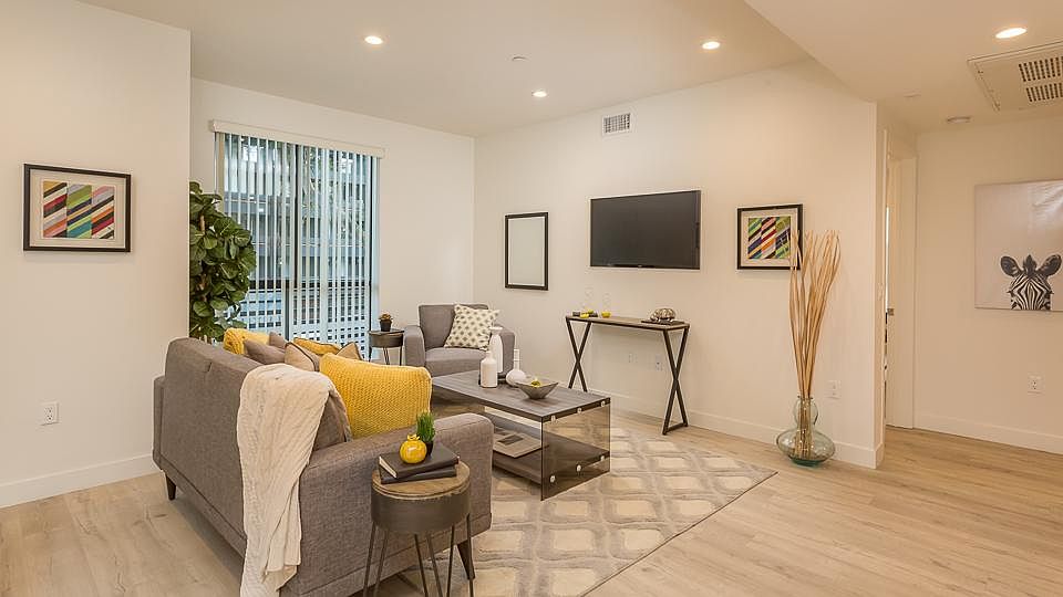 11269 Camarillo St UNIT 205, North Hollywood, CA 91602 Zillow