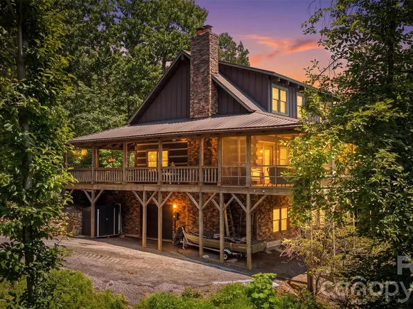 35 Elderberry Dr, Old Fort, NC 28762