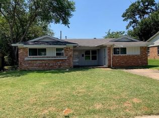 2606 Ridgewood St, Irving, TX 75062