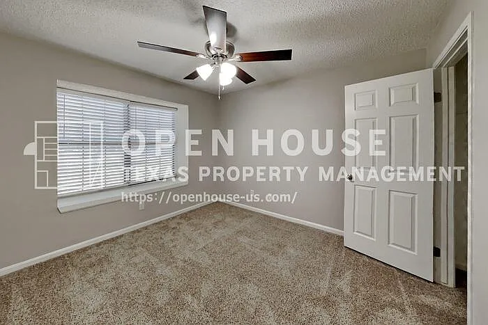 6010 Rocky Point Dr — Photo 12