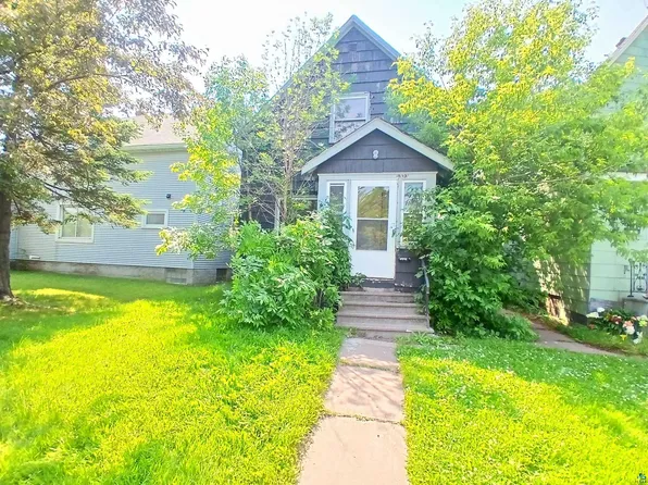 1323 Birch Ave, Superior, WI 54880