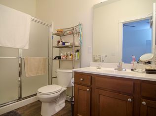 803 Peachtree Ct, Bowling Green, OH 43402