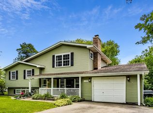 113 Perth Rd, Cary, IL 60013