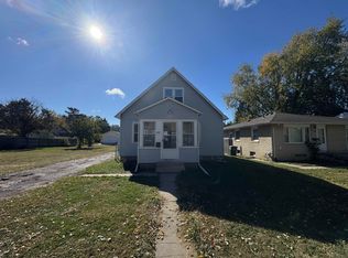 1132 Byron Ave, Waterloo, IA 50702