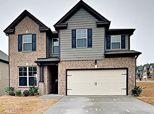 5834 Savannah River Rd, College Park, GA 30349