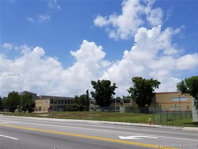 5215 W Flagler St, Miami, FL, 33134