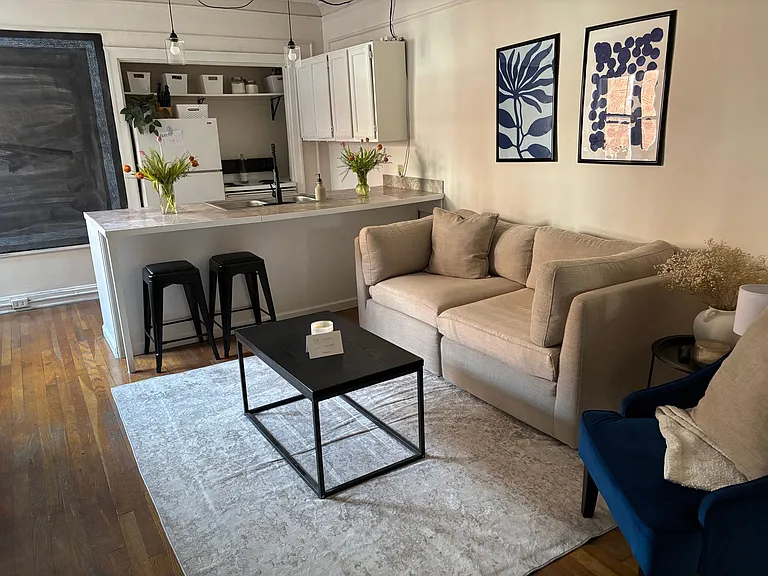 2805 Stratford - Amazing location one block from University of Cincinnati — Photo 6